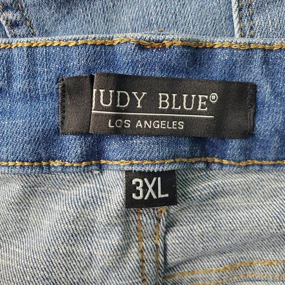 Judy Blue Womens High Rise Leopard Patch Cut Off Distressed Shorts Size 3XL - Picture 3 of 5